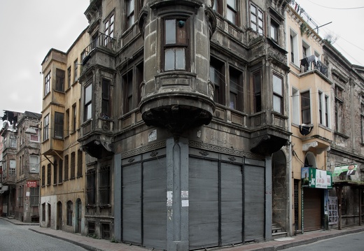 Istanbul-2013-04-07-090956