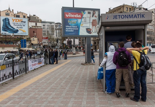 Istanbul-2013-04-07-120705