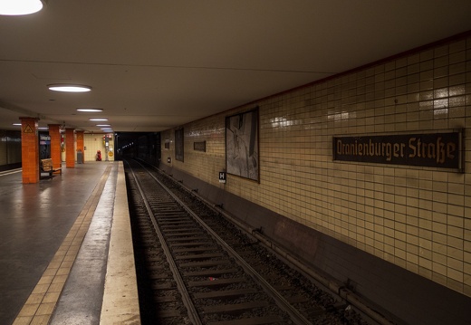 S Oranienburger Straße 2023-03-26-11560265