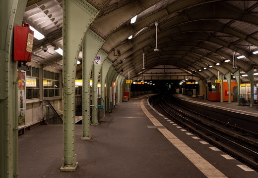 2022-01-03-213744
