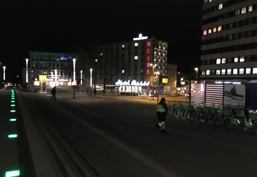 2017-12-06-180405